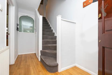 3 Harewood Hill, Theydon Bois, Epping, CM16 7EA
