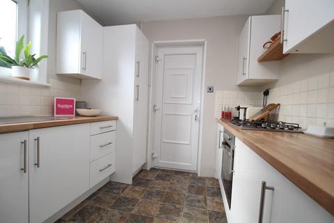 3 Ashbourne Garth, Bradford, BD2 4EA