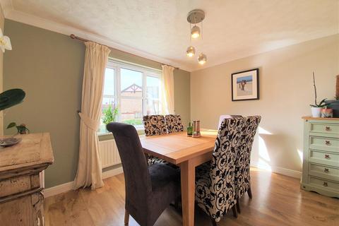 16 Wilding Road, Ipswich, IP8 3SG