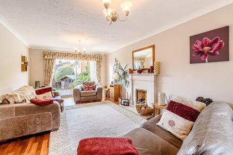 4 Strawberry Fields, Meriden, Coventry, CV7 7SA