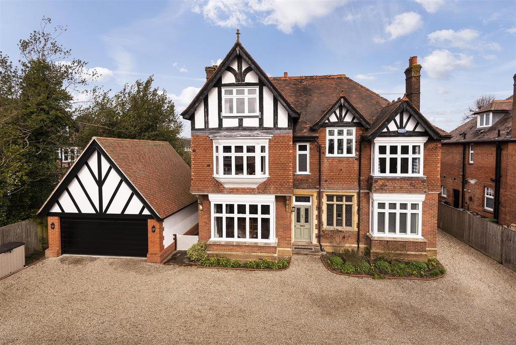 Yardley Park Road, Tonbridge 7 bed detached house £2,400,000