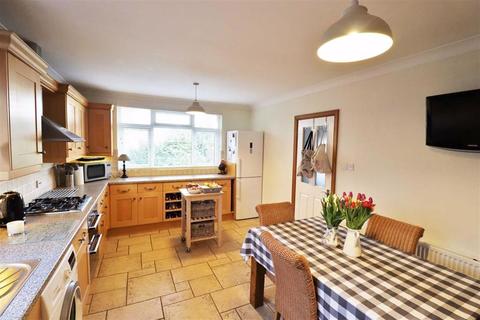 13 Furze Road, Weston-super-mare, BS22 9RX