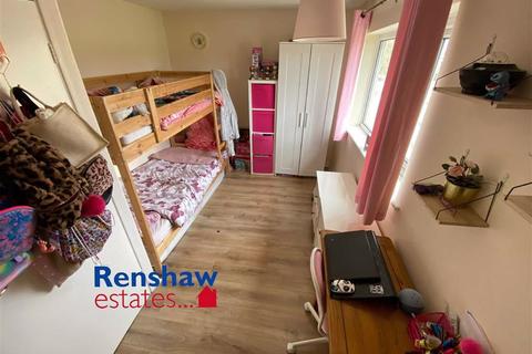 30 Abbot Road, Ilkeston, DE7 4HX