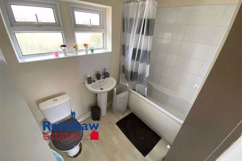 30 Abbot Road, Ilkeston, DE7 4HX