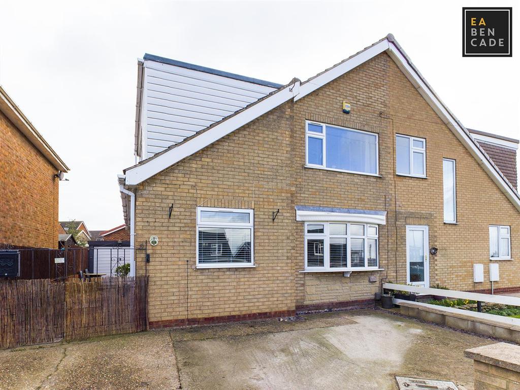 Valley View Drive, Scunthorpe 3 bed semidetached house £150,000