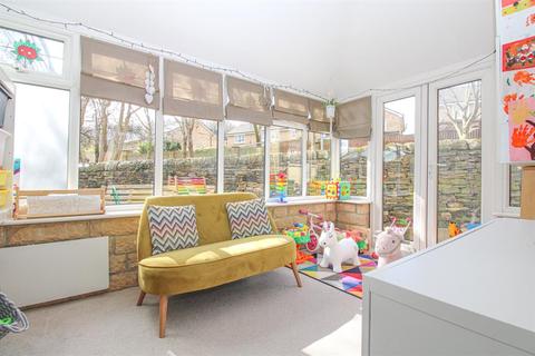 61 Tenterfields, Apperley Bridge, Bradford, BD10 0UN