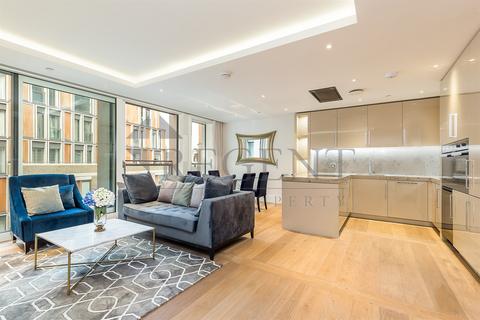 3 bedroom apartment to rent, 3 Gladstone House, WC2R