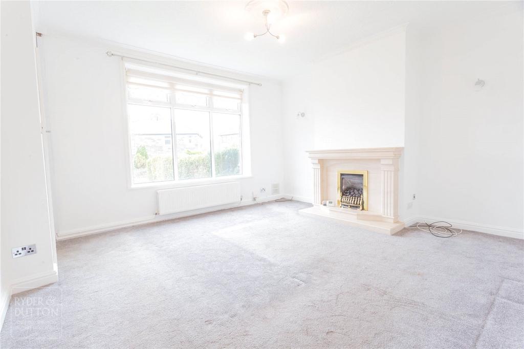 Grange Road, Rawtenstall, Rossendale... 3 bed semidetached house £