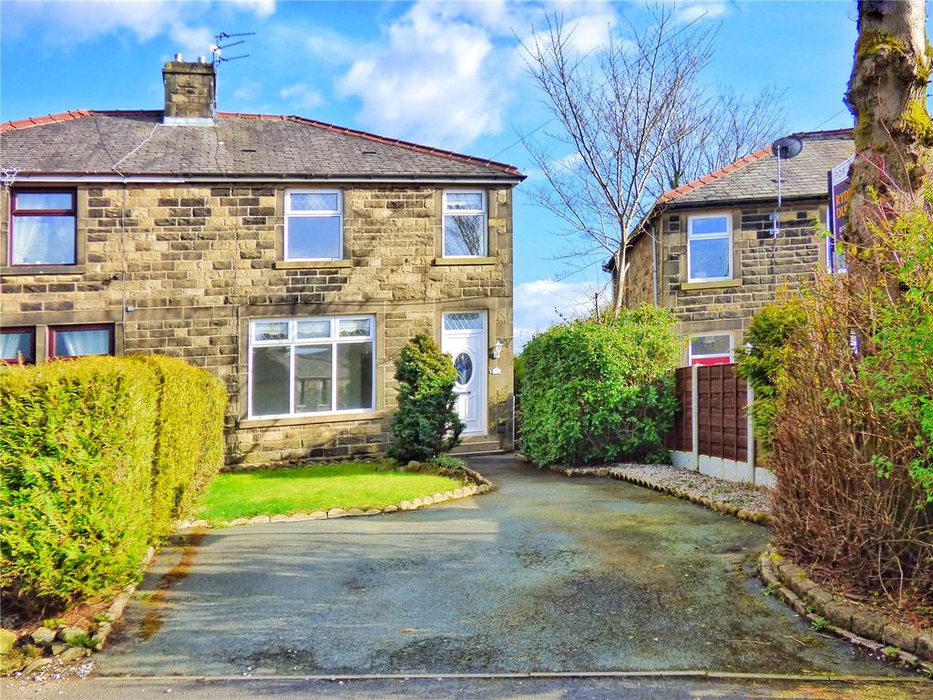 Grange Road, Rawtenstall, Rossendale... 3 bed semidetached house £