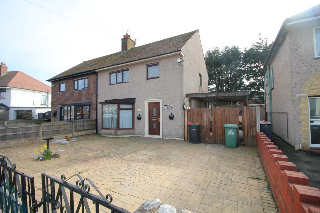 Wensley Avenue Fleetwood Fy7 3 Bed Semi Detached House £124 950