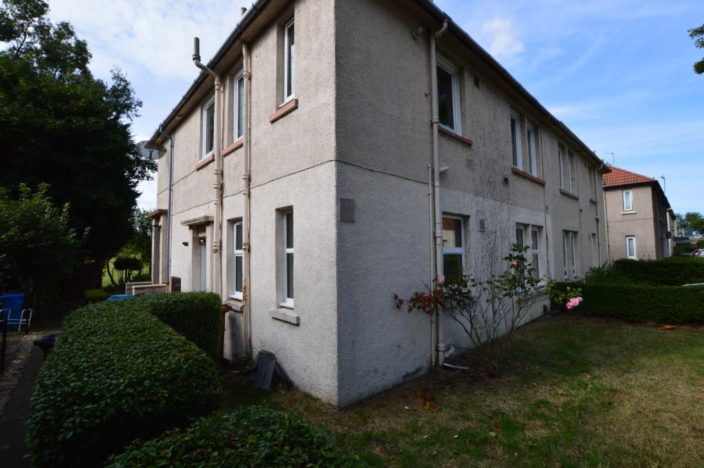 Beatty Crescent, Kirkcaldy, KY1 2 bed flat £575 pcm (£133 pw)