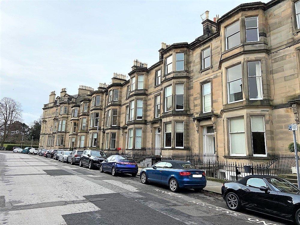 Flat 3, 7 Belgrave Place, Edinburgh, EH4 3AN 3 bed flat £435,000