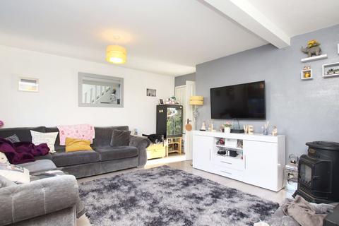 undefined, Parklands Road, Tonyrefail CF39 8PT