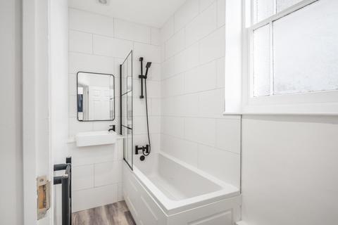Flat 1, 17 Thicket Road, London, SE20 8DB