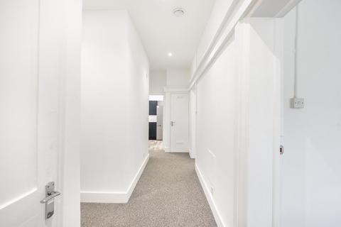 Flat 1, 17 Thicket Road, London, SE20 8DB