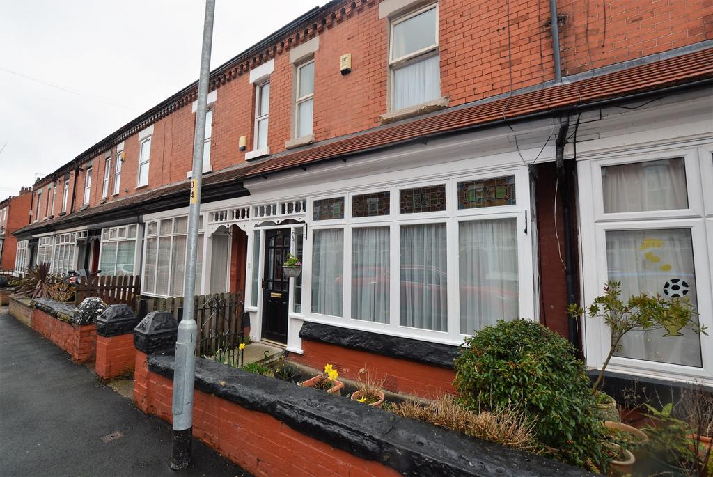 Moreton Avenue,Stretford, M32 4 bed terraced house £325,000
