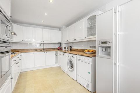 24 Moorland Road, London, SW9 8UB