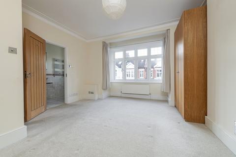 29 Alfriston Road, London, SW11 6NS