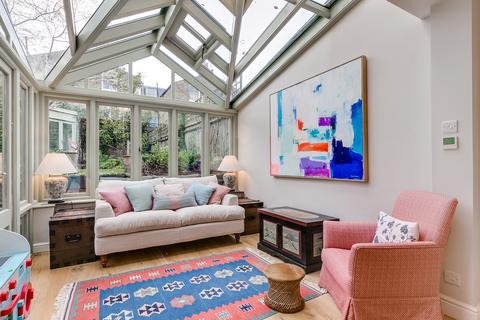 11 Walsingham Place, London, SW4 9RR