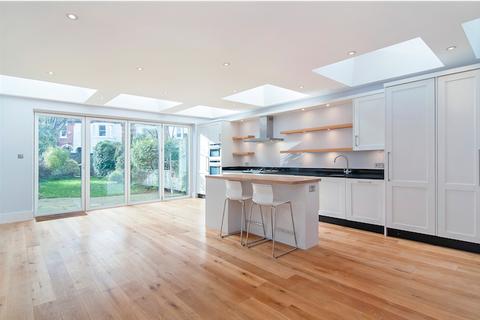 16 Tunley Road, London, SW17 7QJ