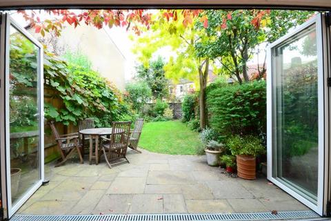16 Tunley Road, London, SW17 7QJ