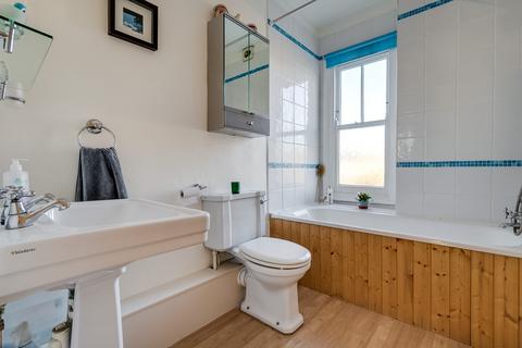 23 Bertal Road, London, SW17 0BX