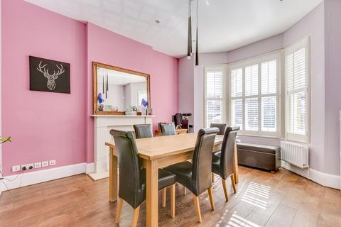 9 Rossiter Road, London, SW12 9RY
