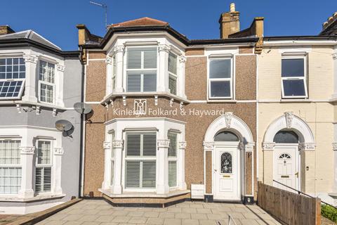 113 Fordel Road, London, SE6 1XT