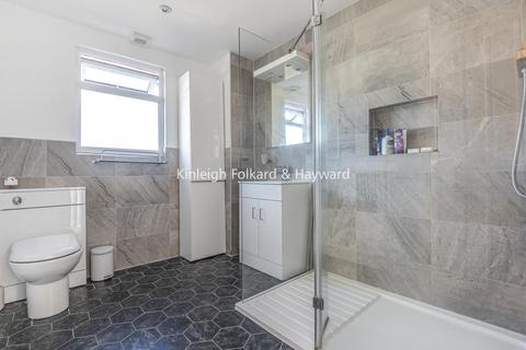 113 Fordel Road, London, SE6 1XT