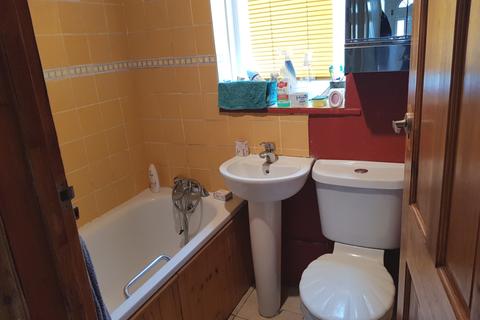 84 The Meads, Edgware, HA8 9HB