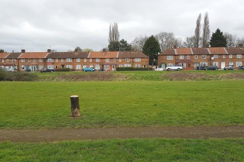 84 The Meads, Edgware, HA8 9HB