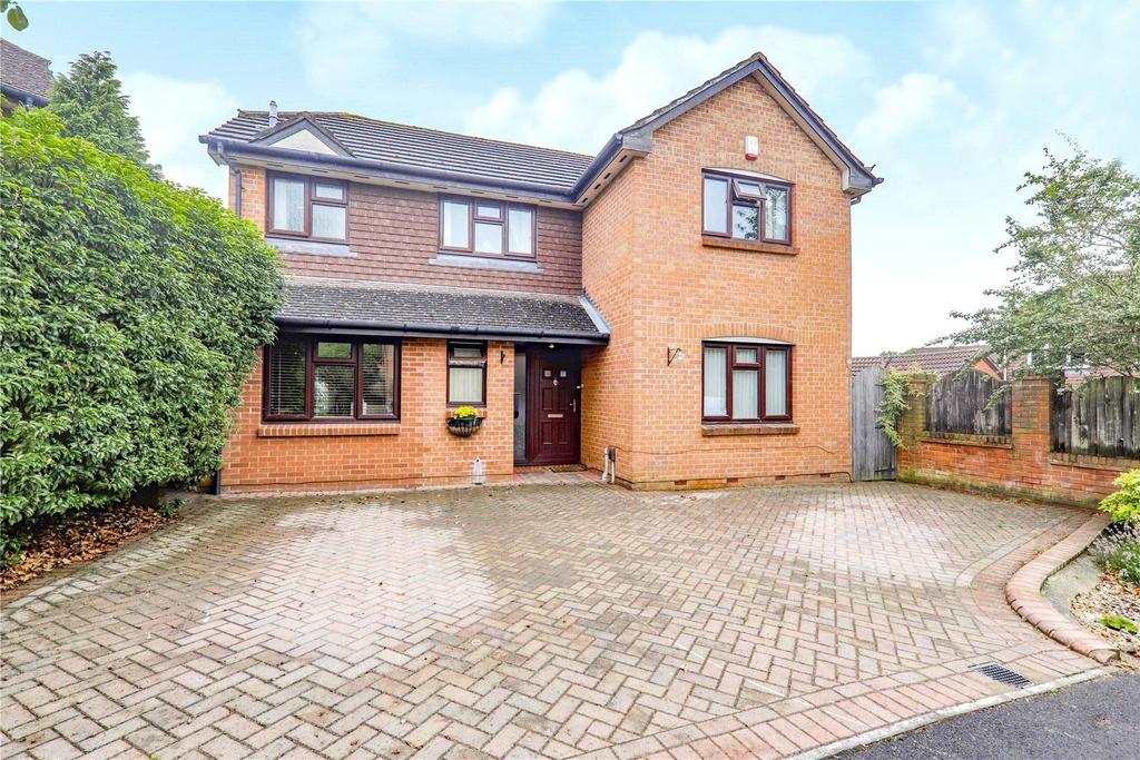 Shakespeare Way, Warfield, Bracknell... 4 bed detached house £2,350