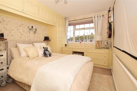 8 Darrell Close, Herne Bay, CT6 7QQ