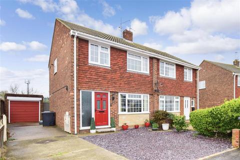 8 Darrell Close, Herne Bay, CT6 7QQ