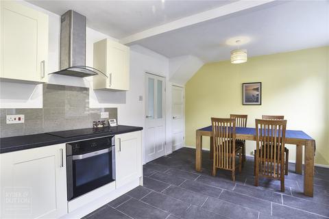 14 Dirker Drive, Marsden, Huddersfield, HD7 6AP