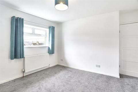 14 Dirker Drive, Marsden, Huddersfield, HD7 6AP