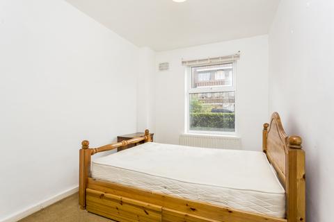 1 bedroom flat to rent, Effra Court, London SW2