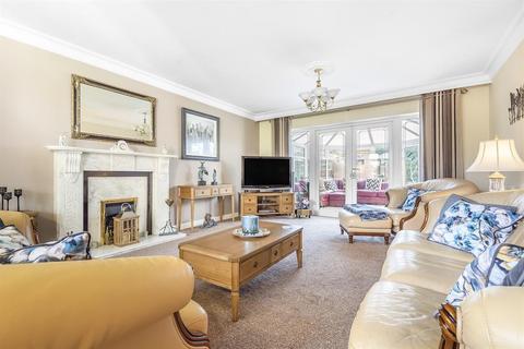 4 Abbotts Green, Astley, Manchester, M29 7NJ