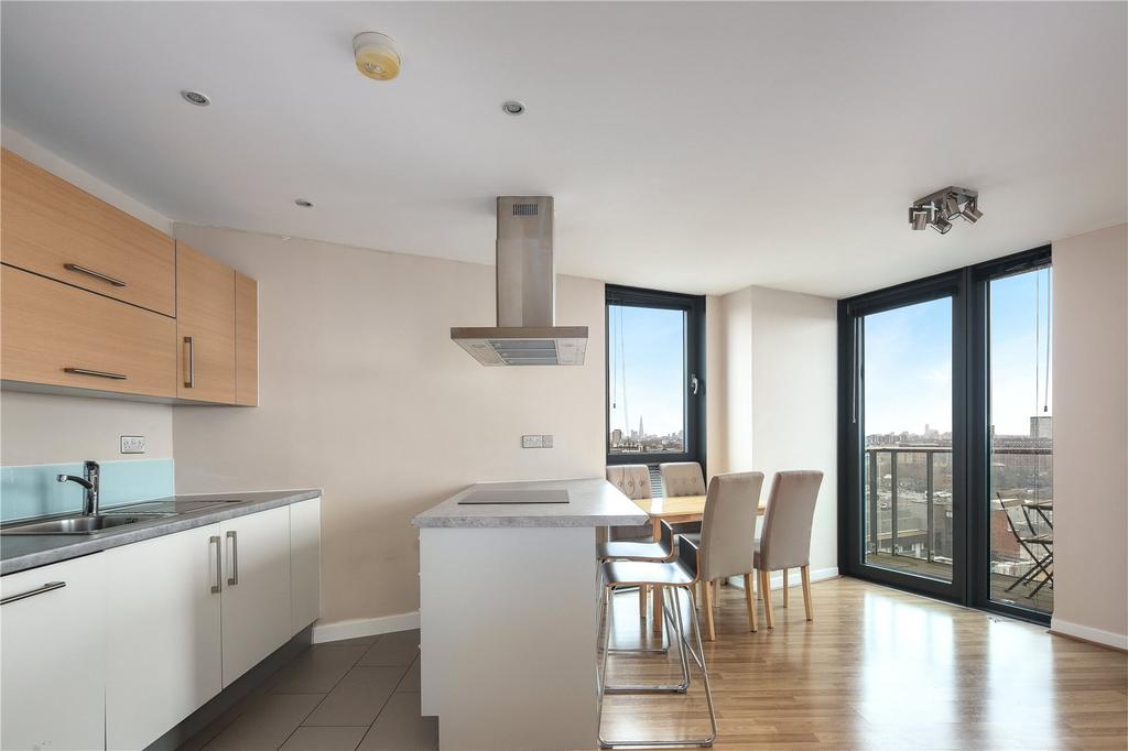 Living Room/Kitchen