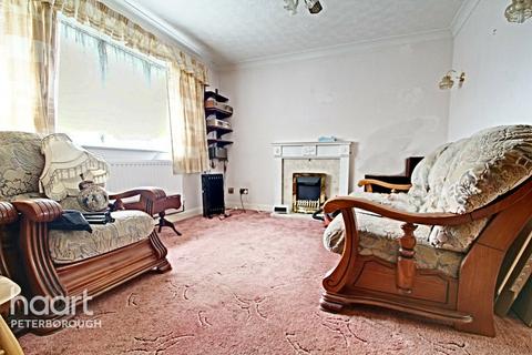 69 Squires Gate, Gunthorpe, Peterborough, PE4 7BU