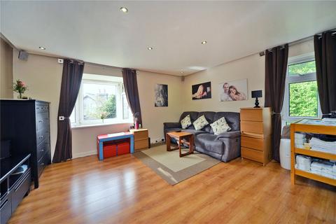 11 Ambleside Gardens, Sutton, SM2 5ES