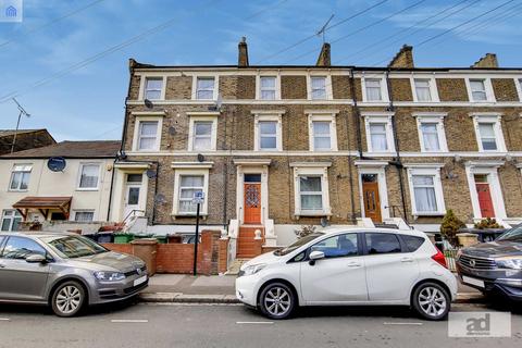 17 Vicarage Road, Leyton, London, E10 5EF