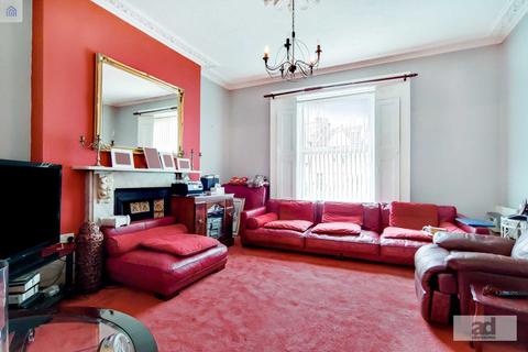 17 Vicarage Road, Leyton, London, E10 5EF