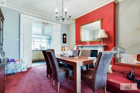 17 Vicarage Road, Leyton, London, E10 5EF