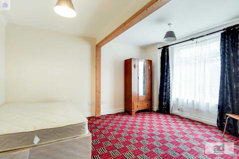 17 Vicarage Road, Leyton, London, E10 5EF