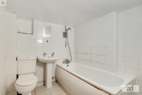 17 Vicarage Road, Leyton, London, E10 5EF