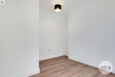 1 bedroom flat to rent, Kilburn High Road, Kilburn NW6