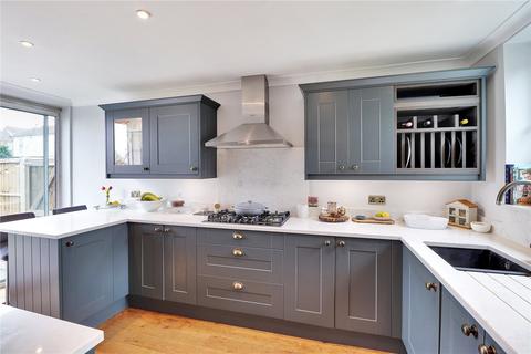 2 Northfield, Hartley, Longfield, DA3 7EW