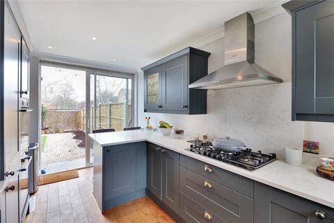 2 Northfield, Hartley, Longfield, DA3 7EW