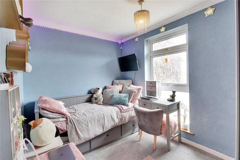 2 Northfield, Hartley, Longfield, DA3 7EW